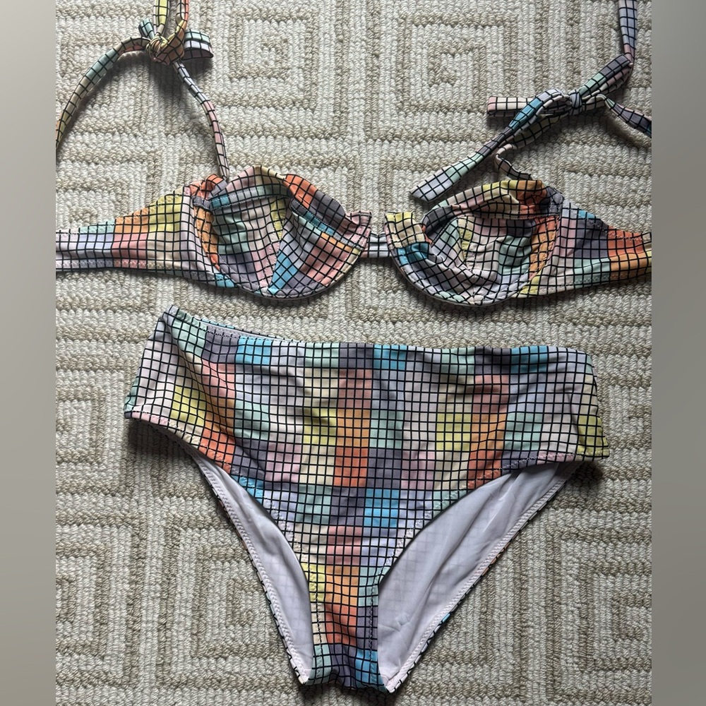 size m bathing suit super cute on
